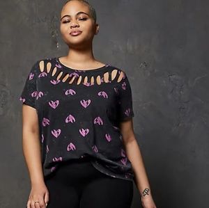 Torrid Lovesick slashed tee